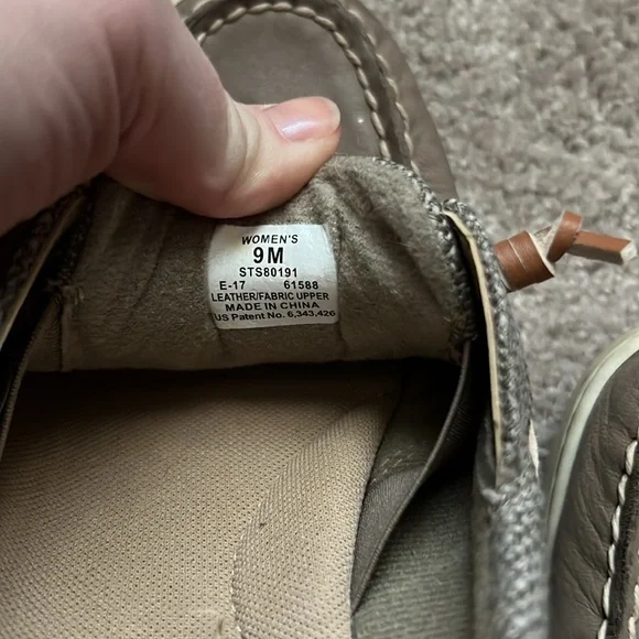 Women’s Sperry Shoes - Picture 4 of 5